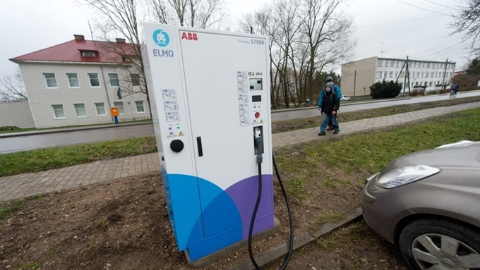 Эстония первое государство в мире, которое покрыло всю территорию страны сетью заправок для электромобилей!