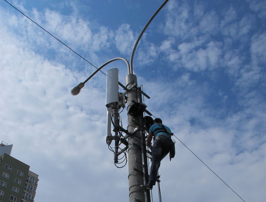 Как один из операторов увеличивал ёмкость 3G в густонаселённом районе Минска, не забывая о наступающем на пятки LTE / Хабр