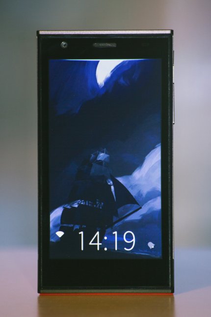 Jolla.  Front view
