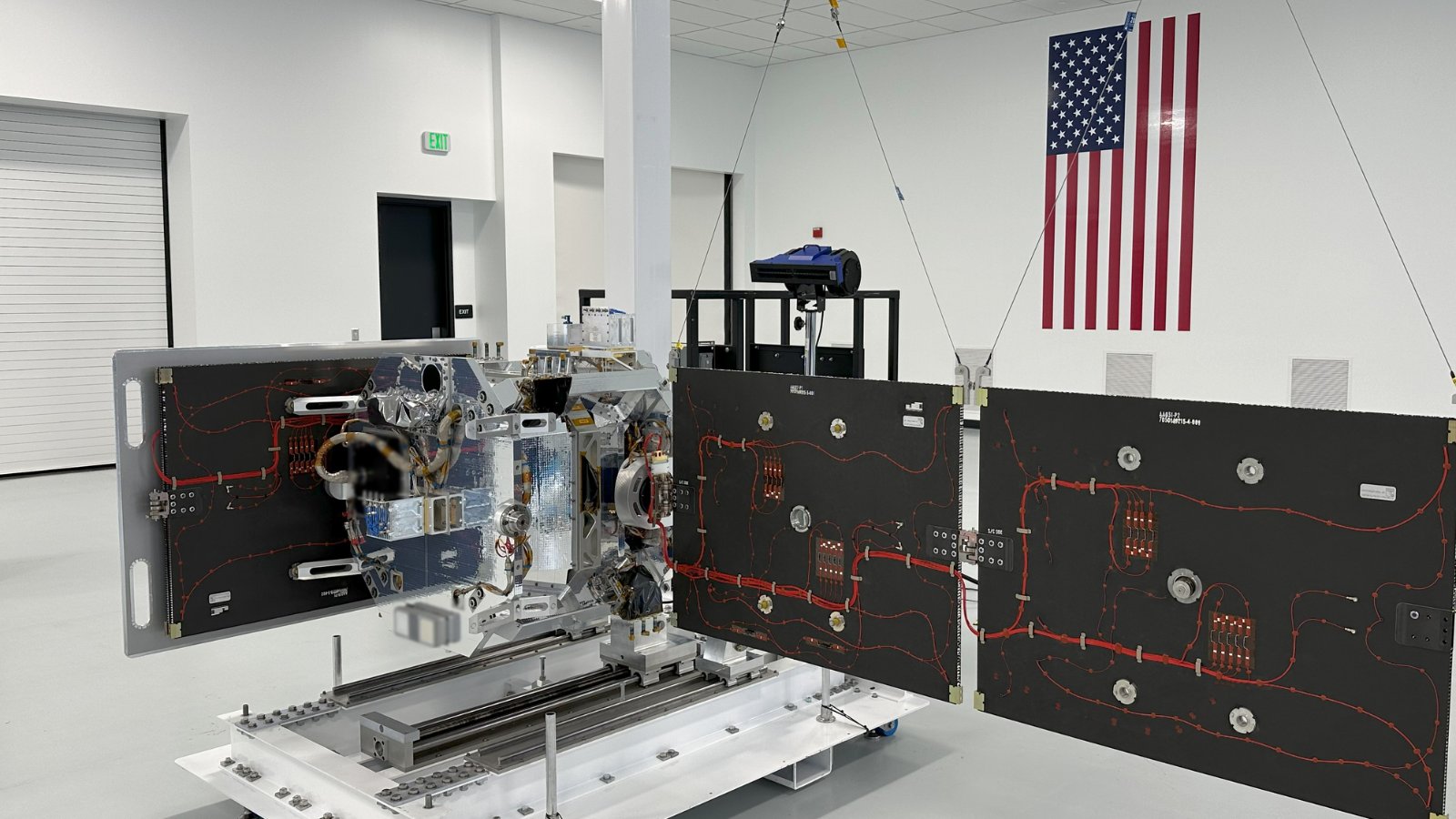  Один из двух первых автономных орбитальных аппаратов «Jackal» компании True Anomaly, которые были запущены в марте в рамках программы SpaceX rideshare.