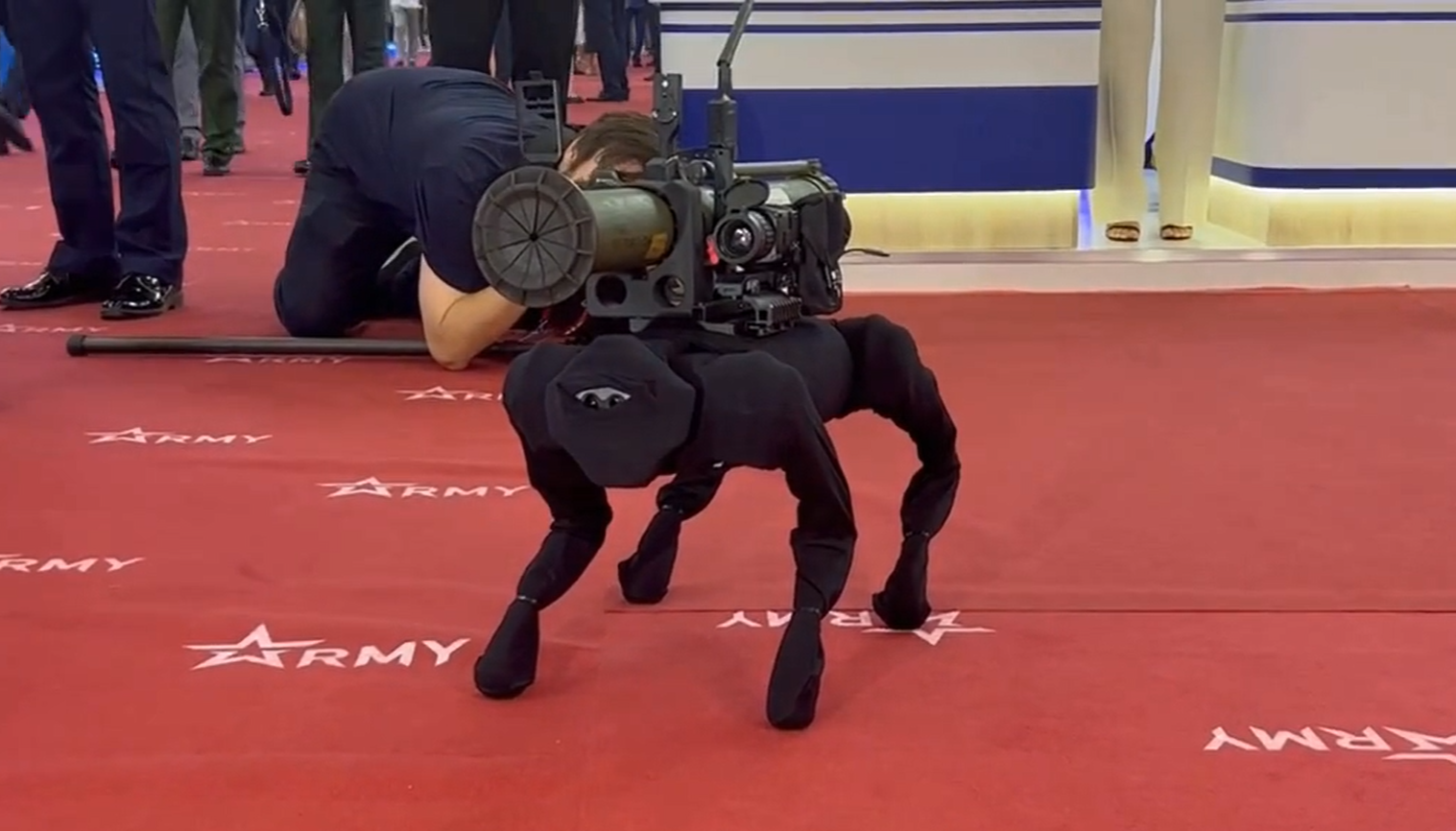 Военные роботы от компании «Интеллект машин». Источник: РИА Новости.