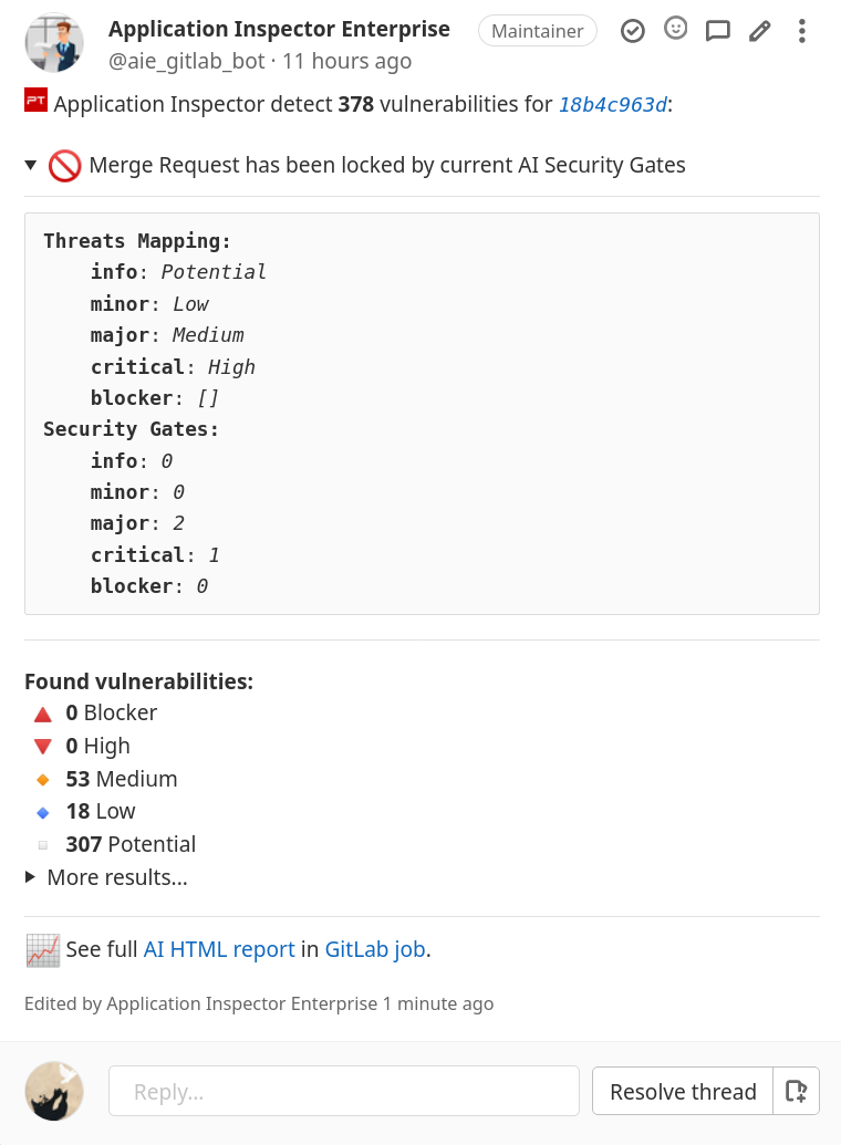 Пример треда мердж-реквеста в GitLab, заблокированного ботом, так как нарушено правило Security Gates: «major-проблем (Medium-уязвимостей от сканера) — не более двух»