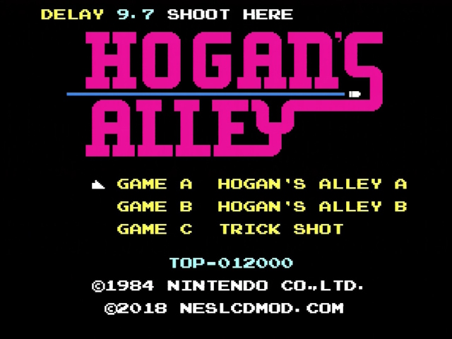 Титульный экран «Аллея Хогана» со временем задержки в верхней части экрана.