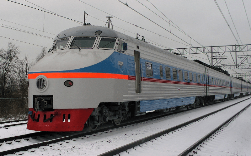 Один из двух опытных образцов высокоскоростного поезда ЭР200