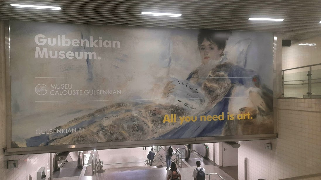 Реклама музея Гюльбенкяна в лиссабонском метро