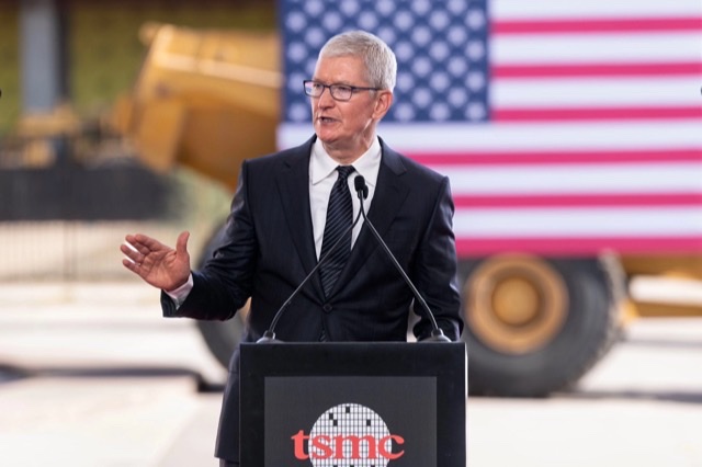 Тим Кук на выступлении по случаю запуска строительства завода TSMC в Аризоне