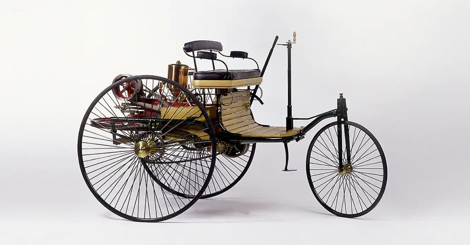 The first stationary gasoline engine developed by Carl Benz