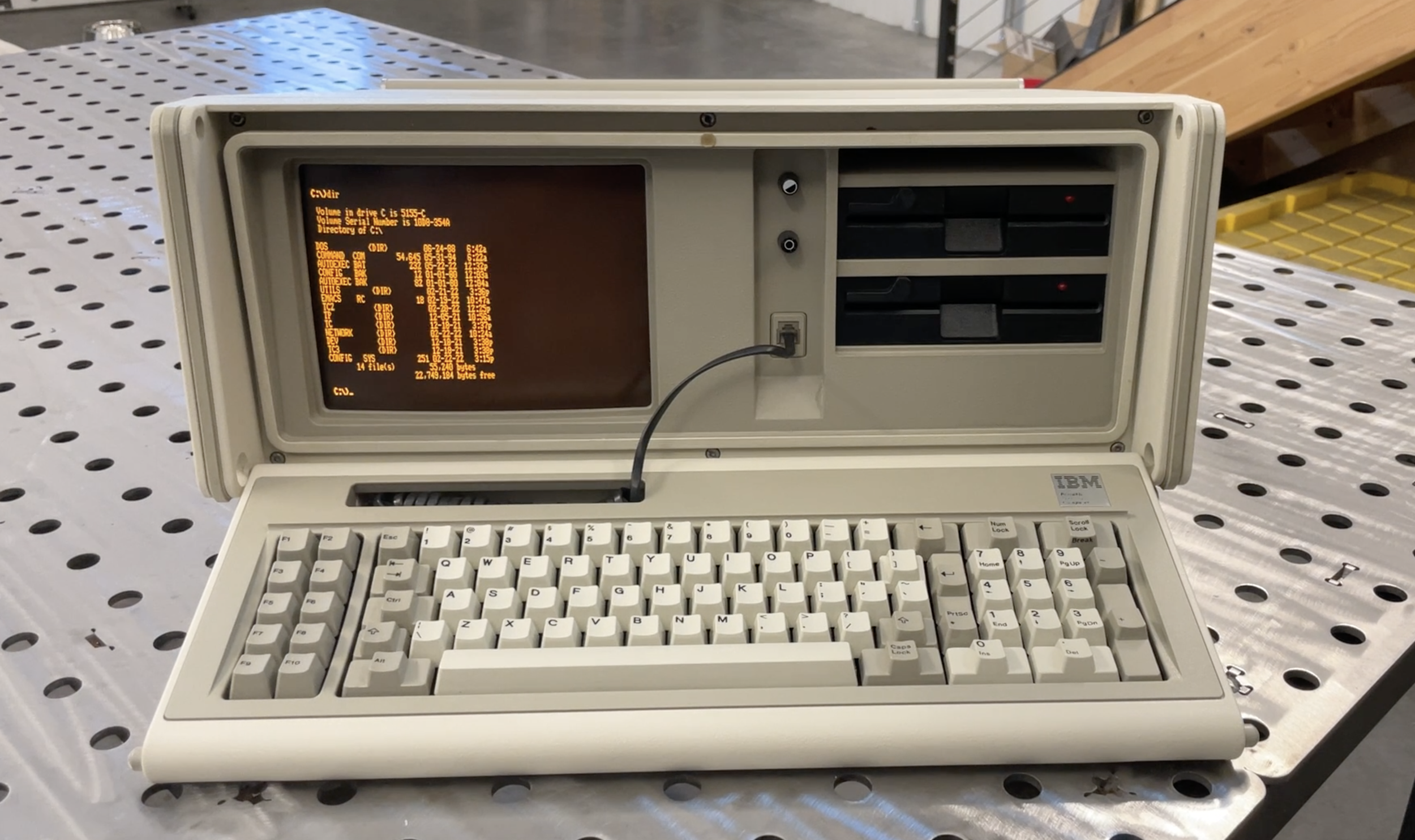 IBM Portable Personal Computer или IBM 5160