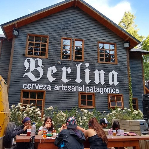 Естественно в Барилоче есть свои немецкие биерхаусы со своим крафтовым немецко-аргентинским пивом