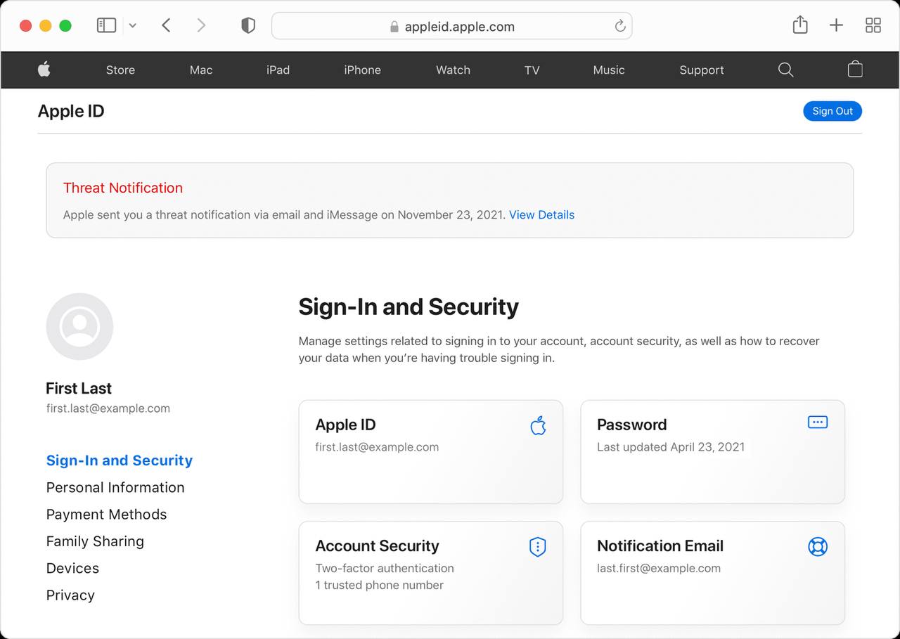 Пример уведомления от Apple на сайте Apple ID. Кстати, именно так выглядит настоящий сайт учётной записи, имейте в виду.