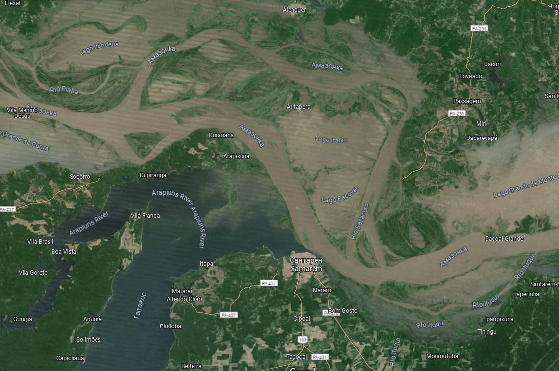 Слияние Амазонки и Тапажоса на Гугл-картах