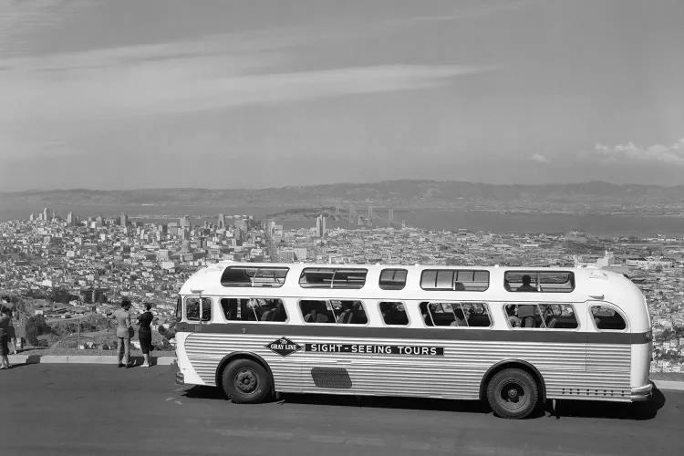 Crown Tourcoach, середина 50-х
