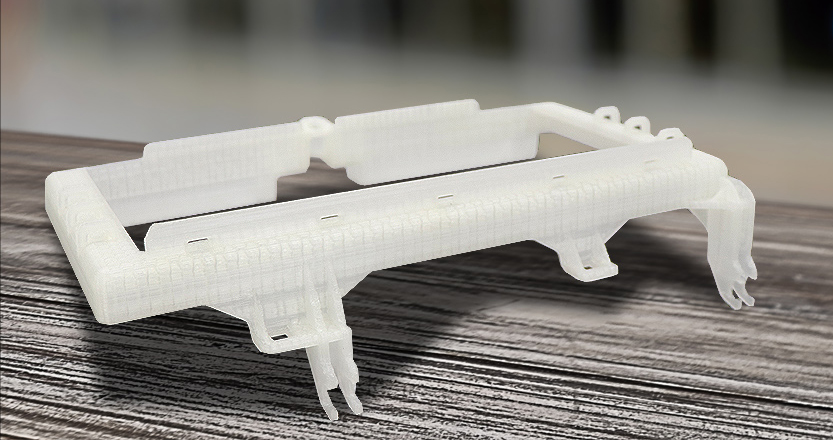 Прототип крышки
Оборудование: Discovery 3D Printer, материал: 3D850, размеры: 29 х 19 х 4,5 см, вес: 146 г