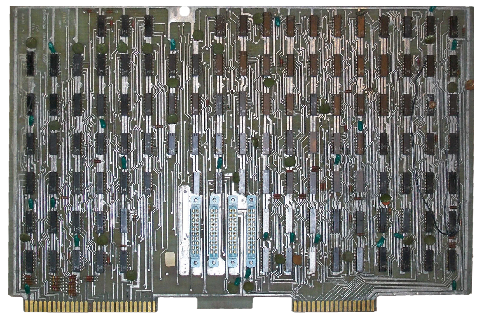 Процессорная плата Datapoint 2200. Intel 8008 был разработан для замены этой платы. 