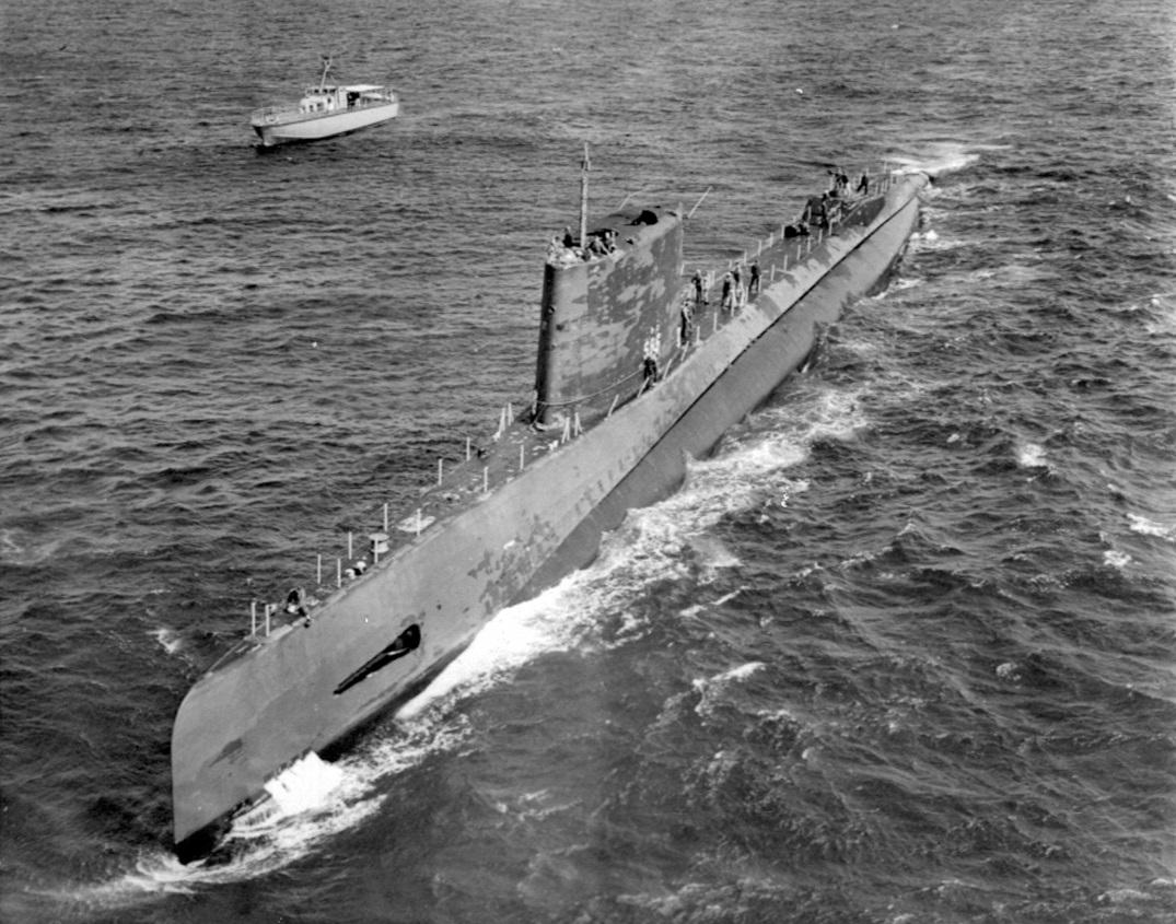 Атомная подводная лодка «Тритон» (1960-е) – сотни магнитных усилителей обеспечивают бесперебойную работу атомного котла