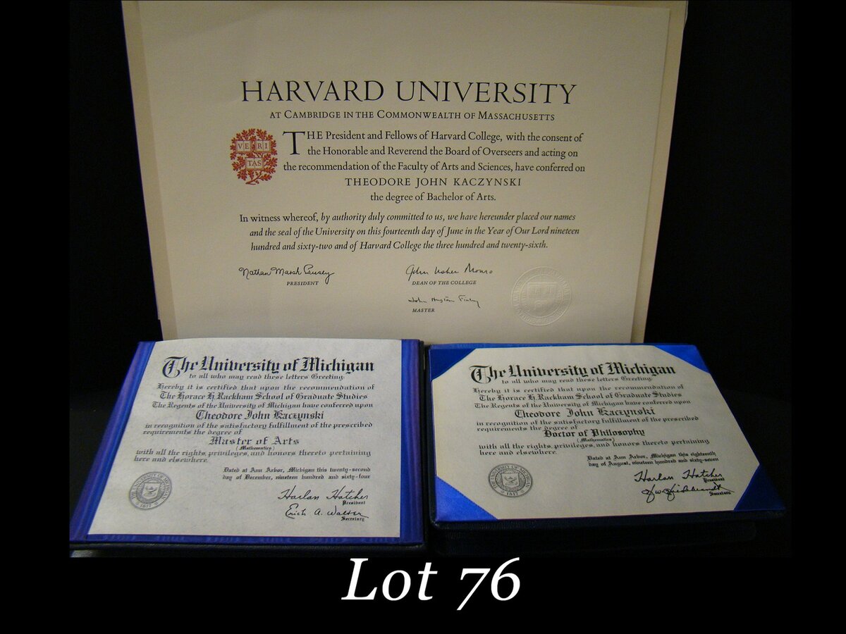 Награды Качинского в Гарварде. На картинке видно, что эти документы были выставлены на аукцион после осуждения Качинского, а полученные средства были направлены пострадавшим и их родственникам. 