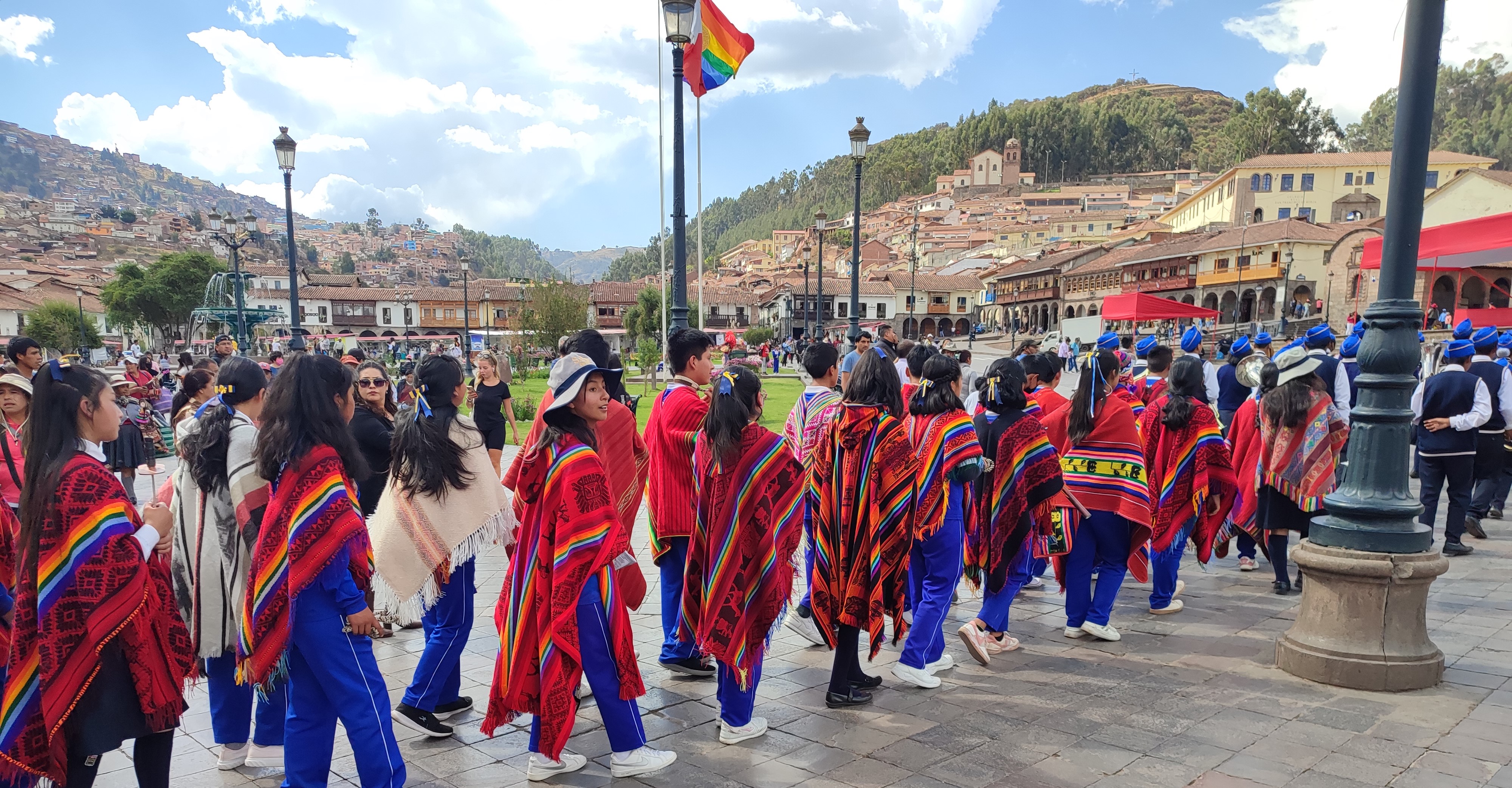 Очередной парад в Куско