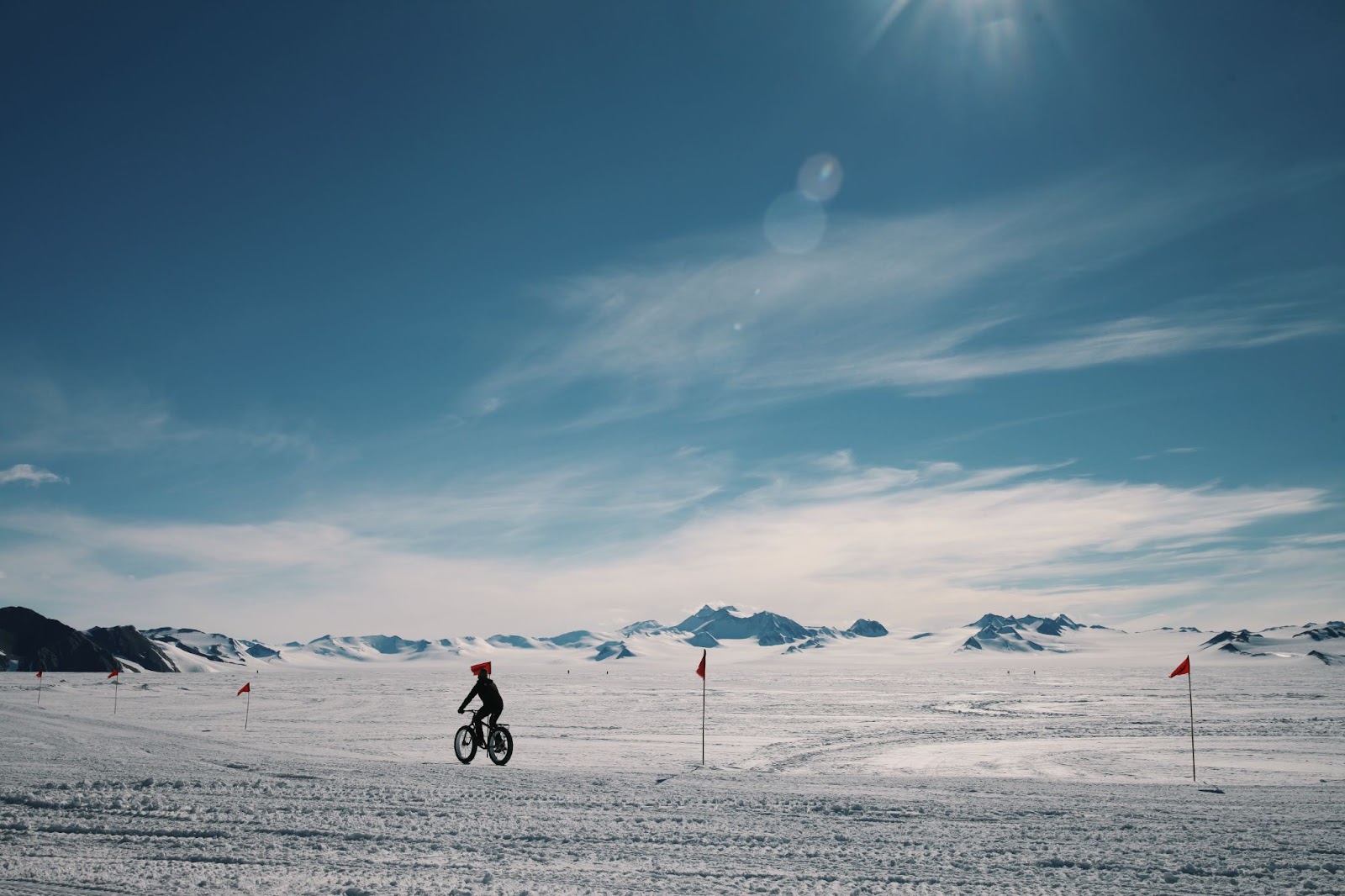 Велосипедная “дорожка” на леднике Юнион.
