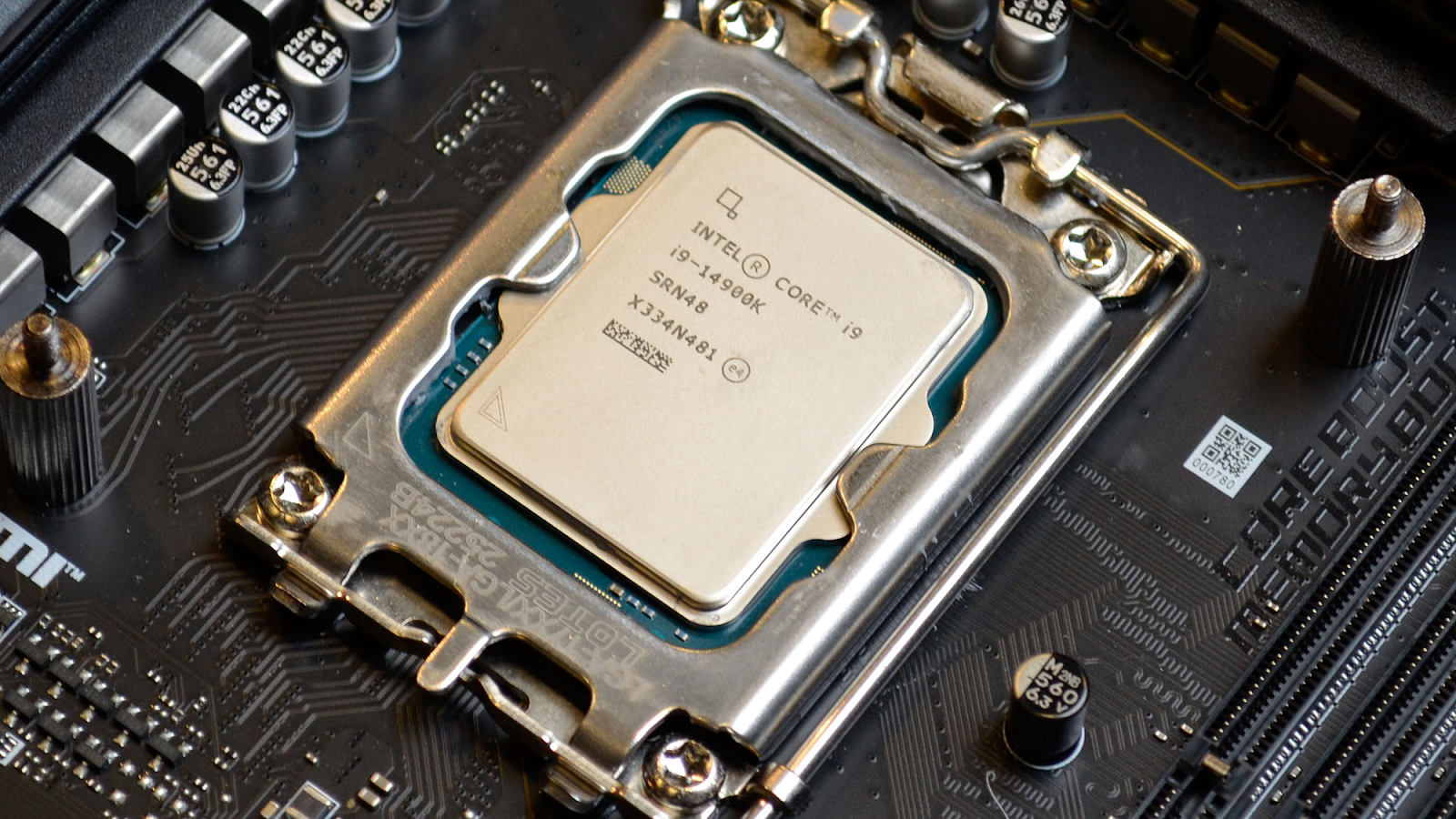 Intel Core i9-14900K можно считать более доступным аналогом Intel Core i9-13900KS