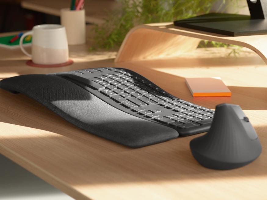 Logitech's K860 split ergonomic keyboard is heaven for your wrists |  Engadget