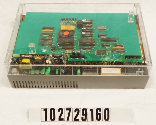 Демонстрационный блок микропроцессора TMX 1795