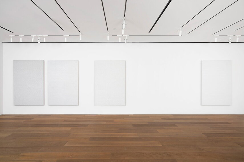 Выставка работ Опалки в галерее Доминика Леви. В 2010 году на международном аукционе Christie's были проданы три его картины за 1,3 миллиона долларов Решимость, с которой Опалка отстаивал свою идею, была встречена не только с восхищением, но и с критикой. 
