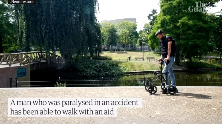 Швейцарский девайс позволил голландцу с параличом ног снова начать ходить, nice  