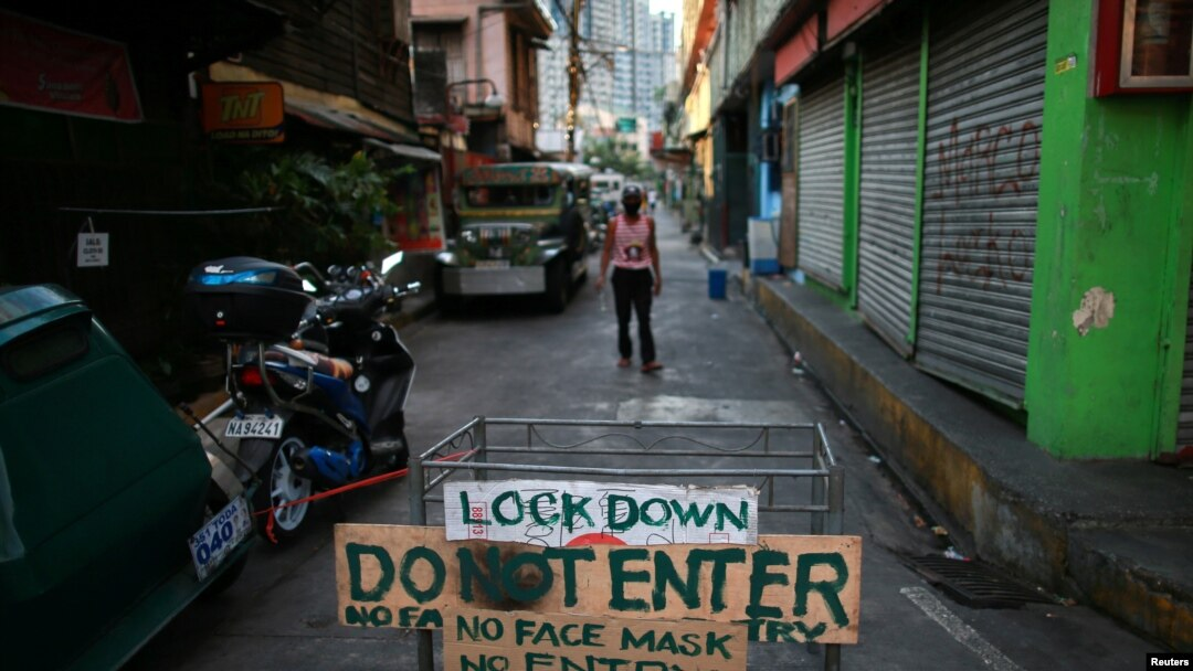Строгие и длительные карантины из-за COVID-19 на Филиппинах заставили многих людей искать работу онлайн. Некоторые обратились к играм в метавселенной как к способу заработать деньги, не выходя из дома