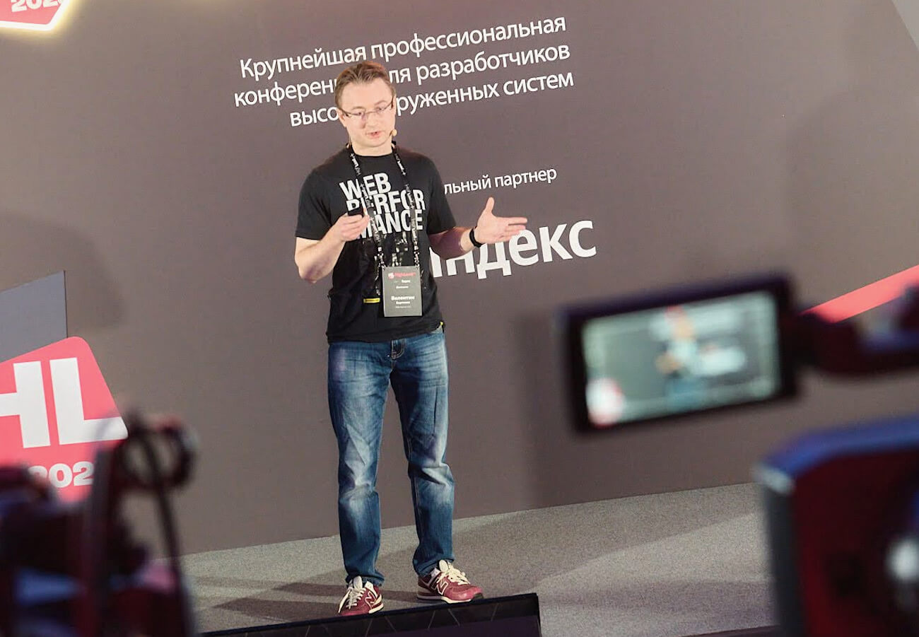 На фото: Валентин Бартенев, сооснователь и CTO разработчика российского веб-сервера Angie