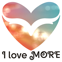 Логотип компании «iLoveMore»