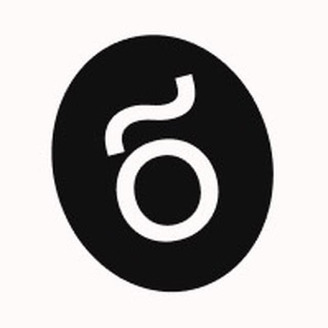 Логотип компании «Вебиум»