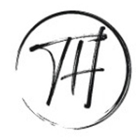 Логотип компании «TopHunter»