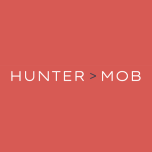 Логотип компании «HUNTER>MOB»
