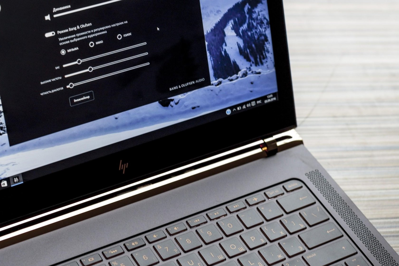 Технологии и дизайн в одном устройстве. Ноутбук HP Spectre 13