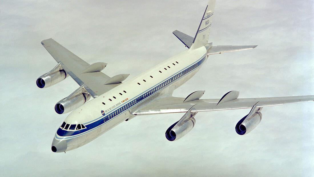 Четырёхдвигательный Convair 990
