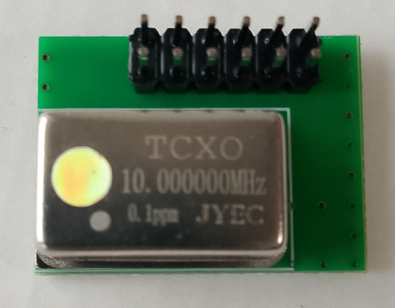 TCXO 0,1 ppm