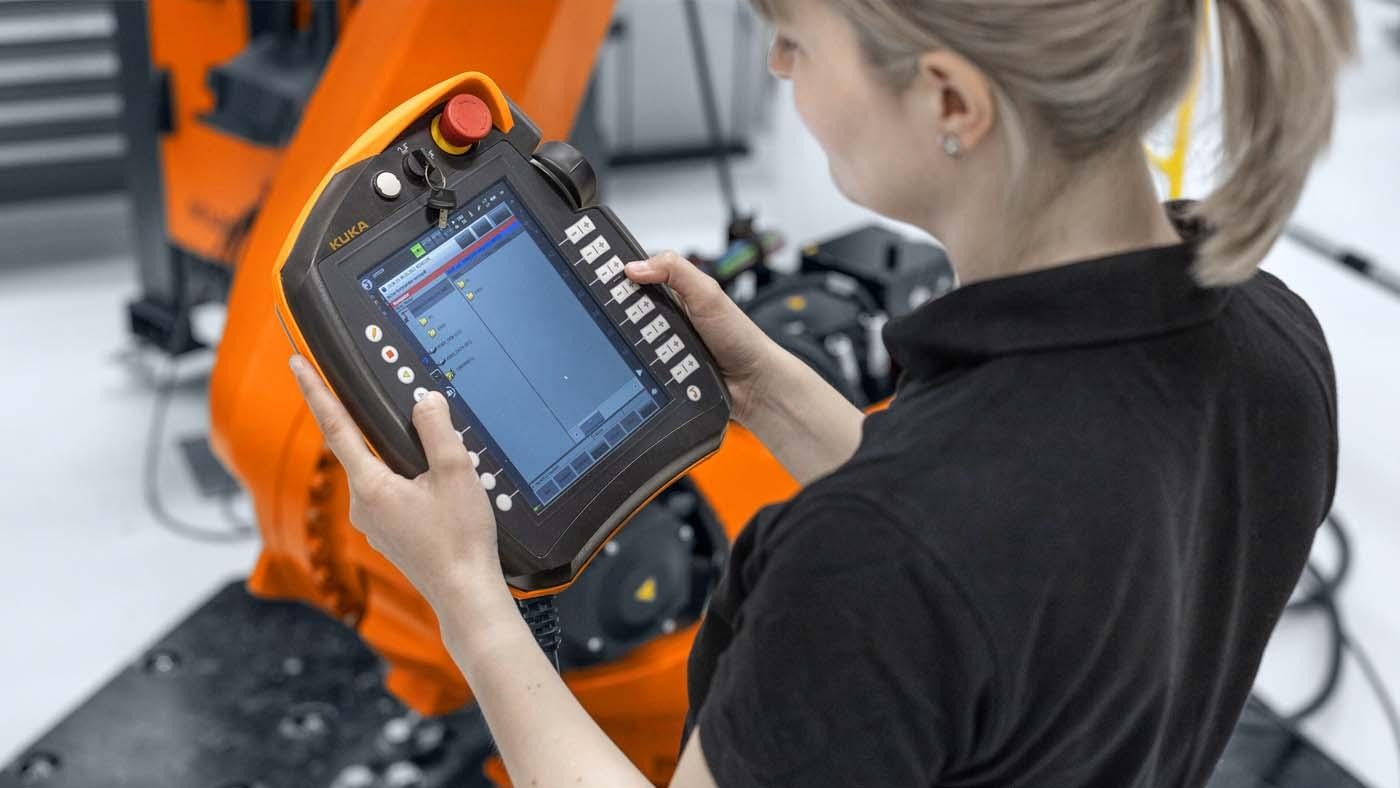 Teach Pendant от KUKA