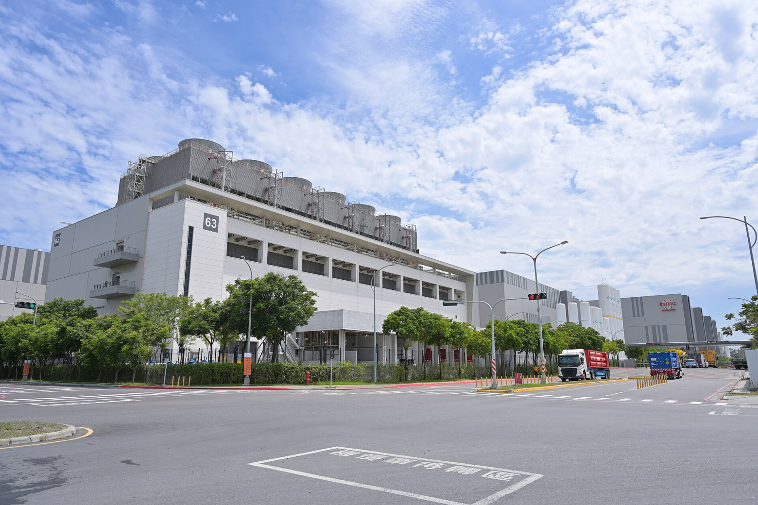 Современная фабрика TSMC Fab 18, Тайнань, 2025