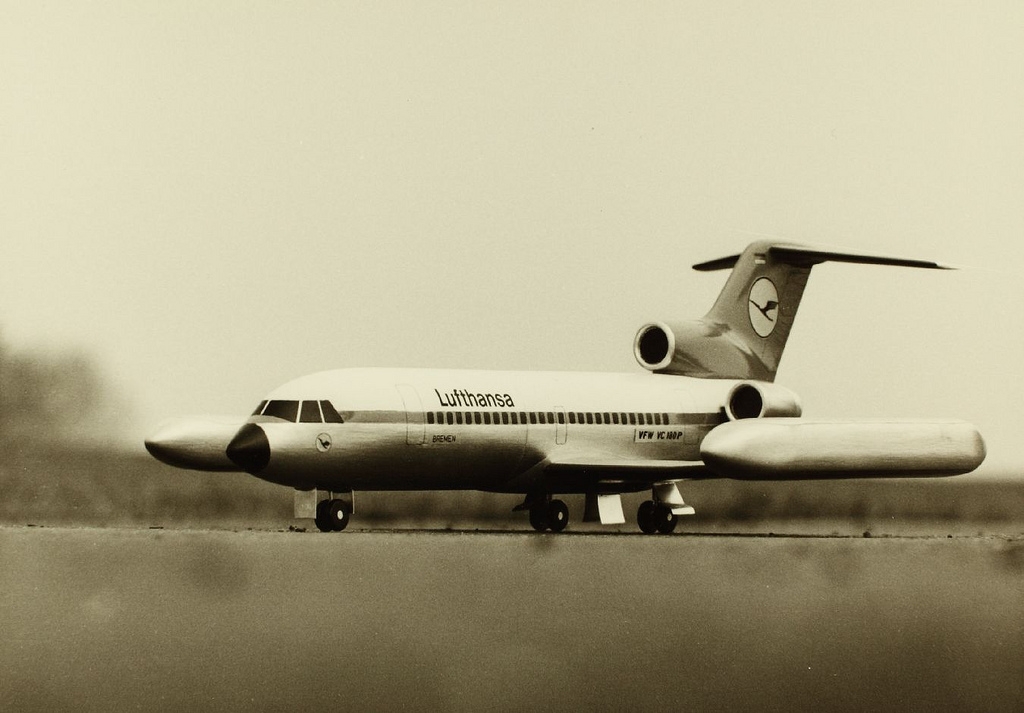 Макет VC.180 Макет VC.180