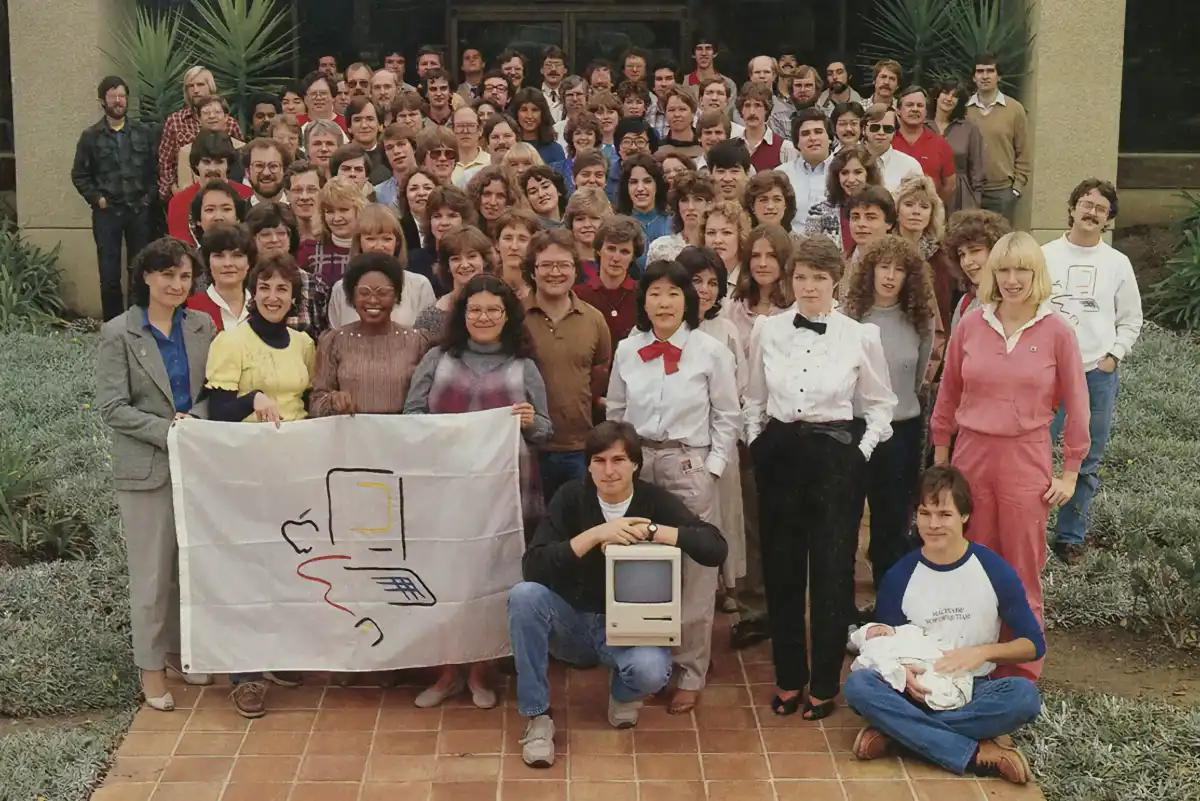 Команда разработчиков первого Mac