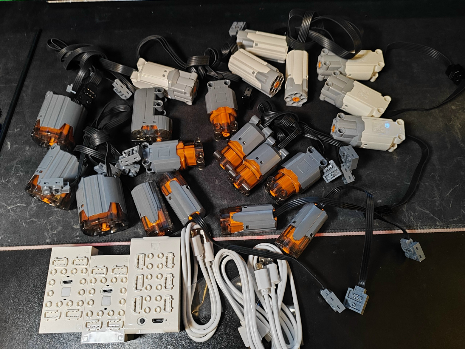 Белые моторы новые 