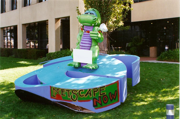 Разработчики Netscape не остались в стороне и дополнили арт-объект своим маскотом  