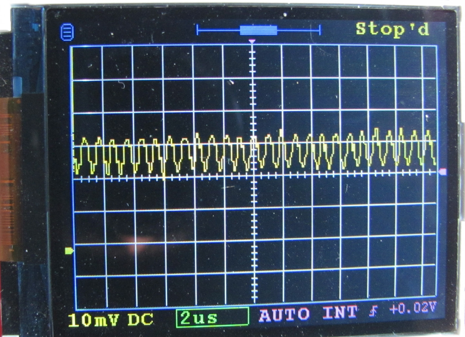 Рис.9. Сигнал с кварцевого резонатора 25 МГц.