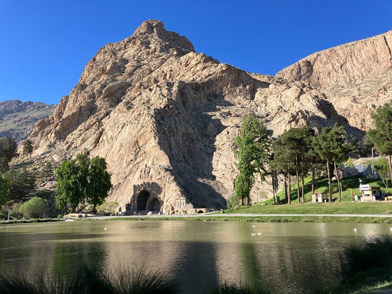 Так-е Бостан