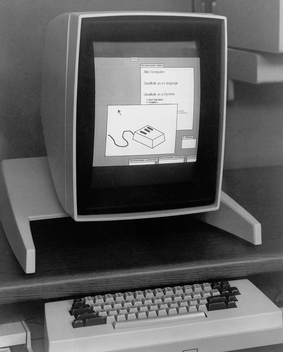 Компьютер Alto демонстрирует рисунок своей собственной мыши. PARC, компания Xerox