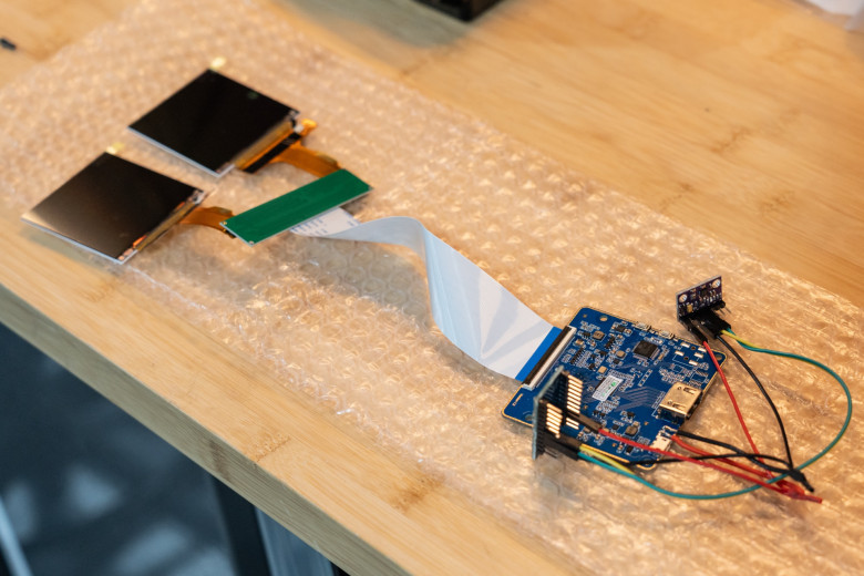 Arduino, IMU и пара маленьких дисплеев — по сути, больше ничего и не нужно