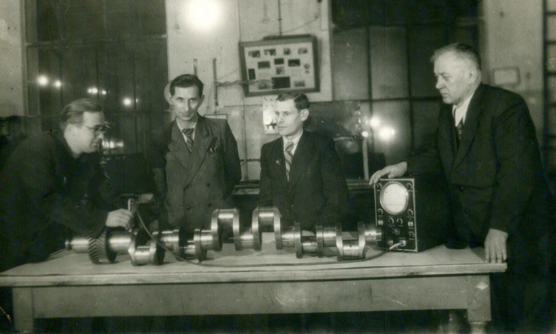 Источник Источник