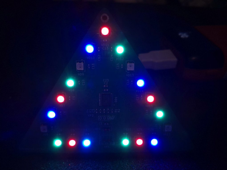 Рис. 9. Один из режимов работы игрушки.