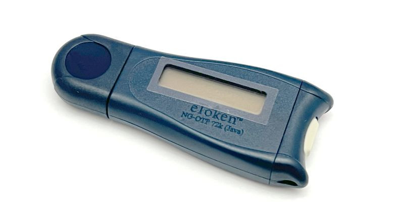 Оживляем eToken NG-OTP: USB-ключ для SSH и аппаратный генератор ...