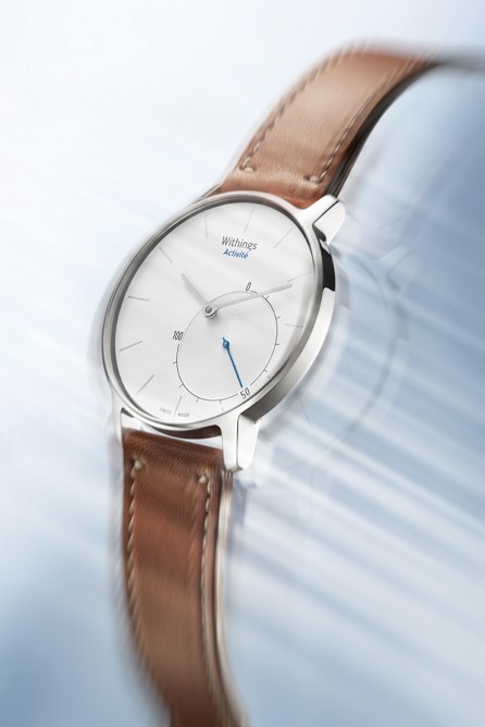 The Activité features a classic round face and traditional analog watch arms